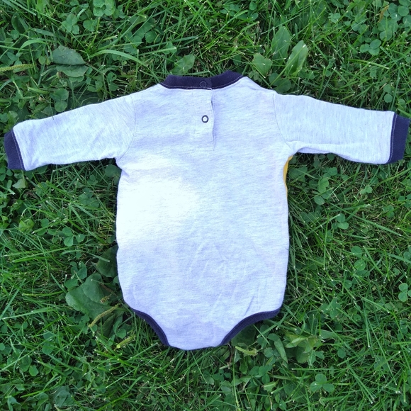 Peek-A-Babe Soccer Goalie Onesie, Size 3-6M - Picture 2 of 2